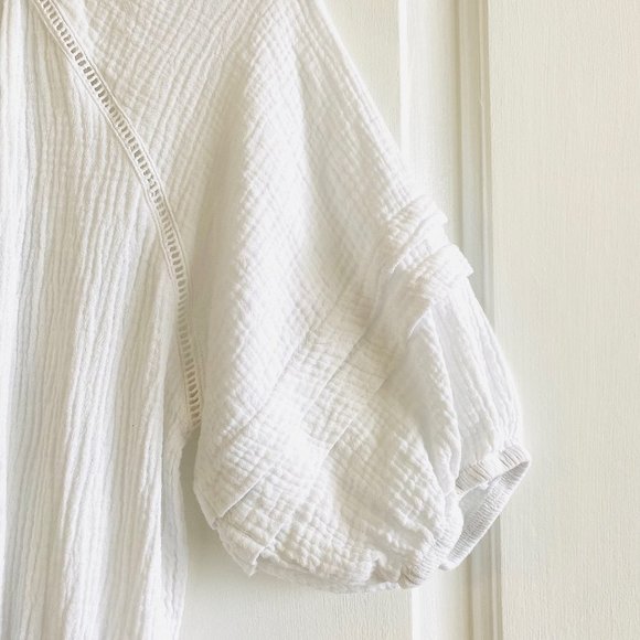 White Cotton Beachy Boho Romper with Pockets Puff Sleeves Tassel Ties |… - Picture 5 of 9